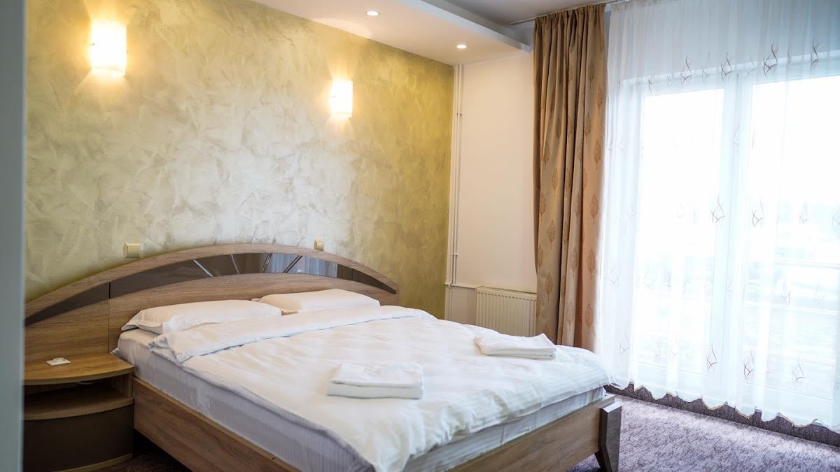 Hotel Veștem - foto 2