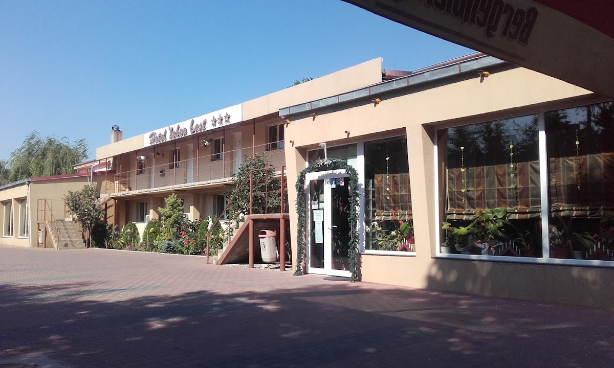 Hotel YahooBest - foto 1