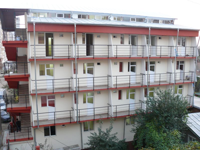 Hotel Zenix - hotel de 2 estrellas en Bucarest, alojamiento en Bucarest