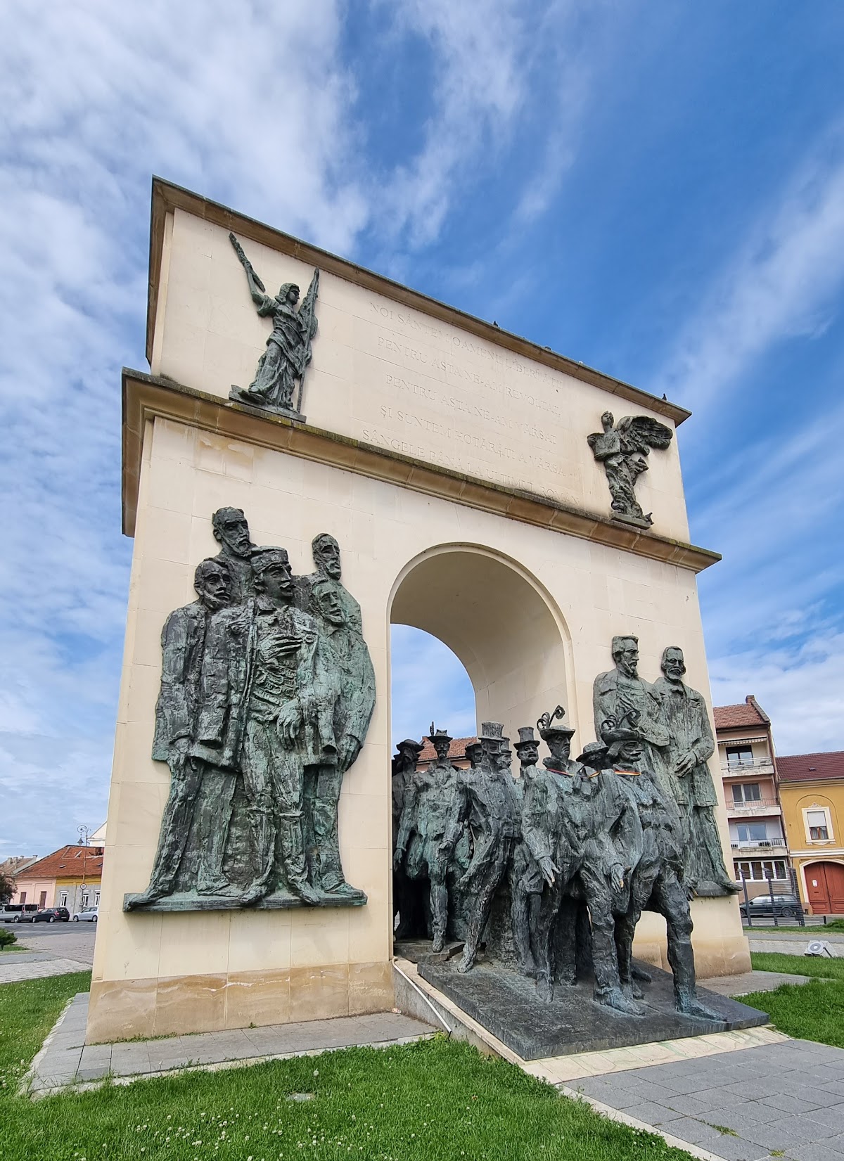 Statua della Libertà Ungherese - foto 2