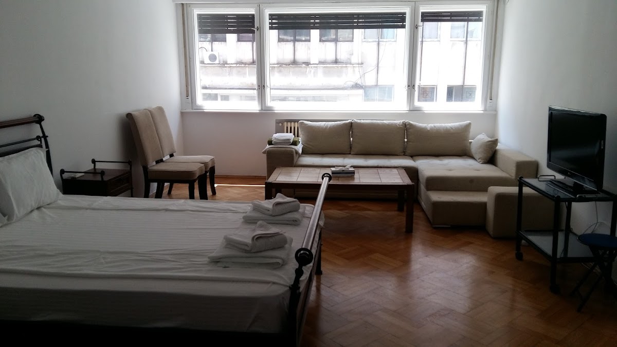Iancu Apartments