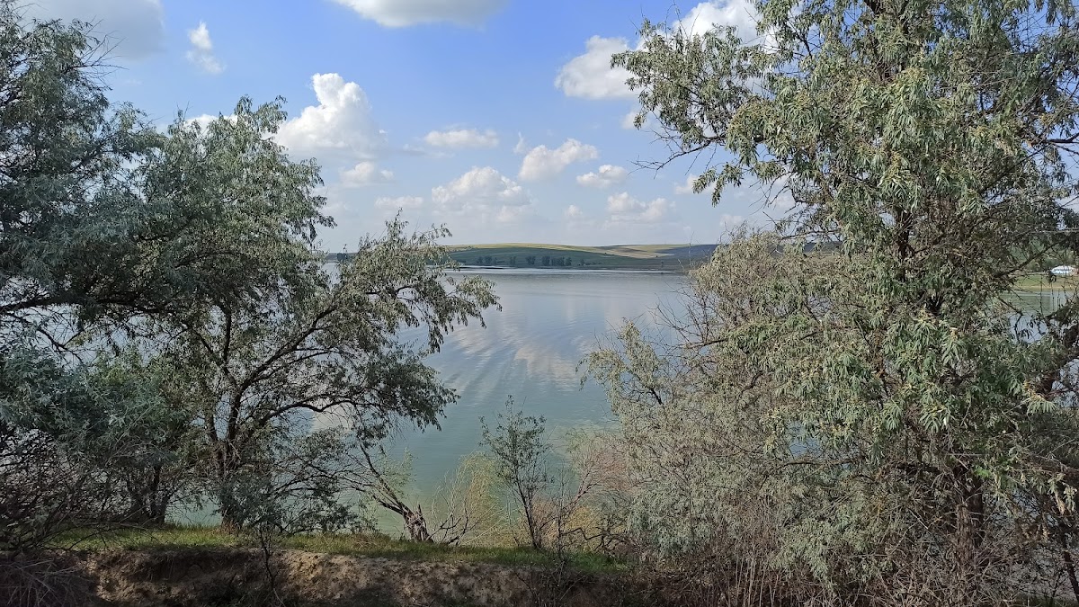 iazul negreni - foto 2