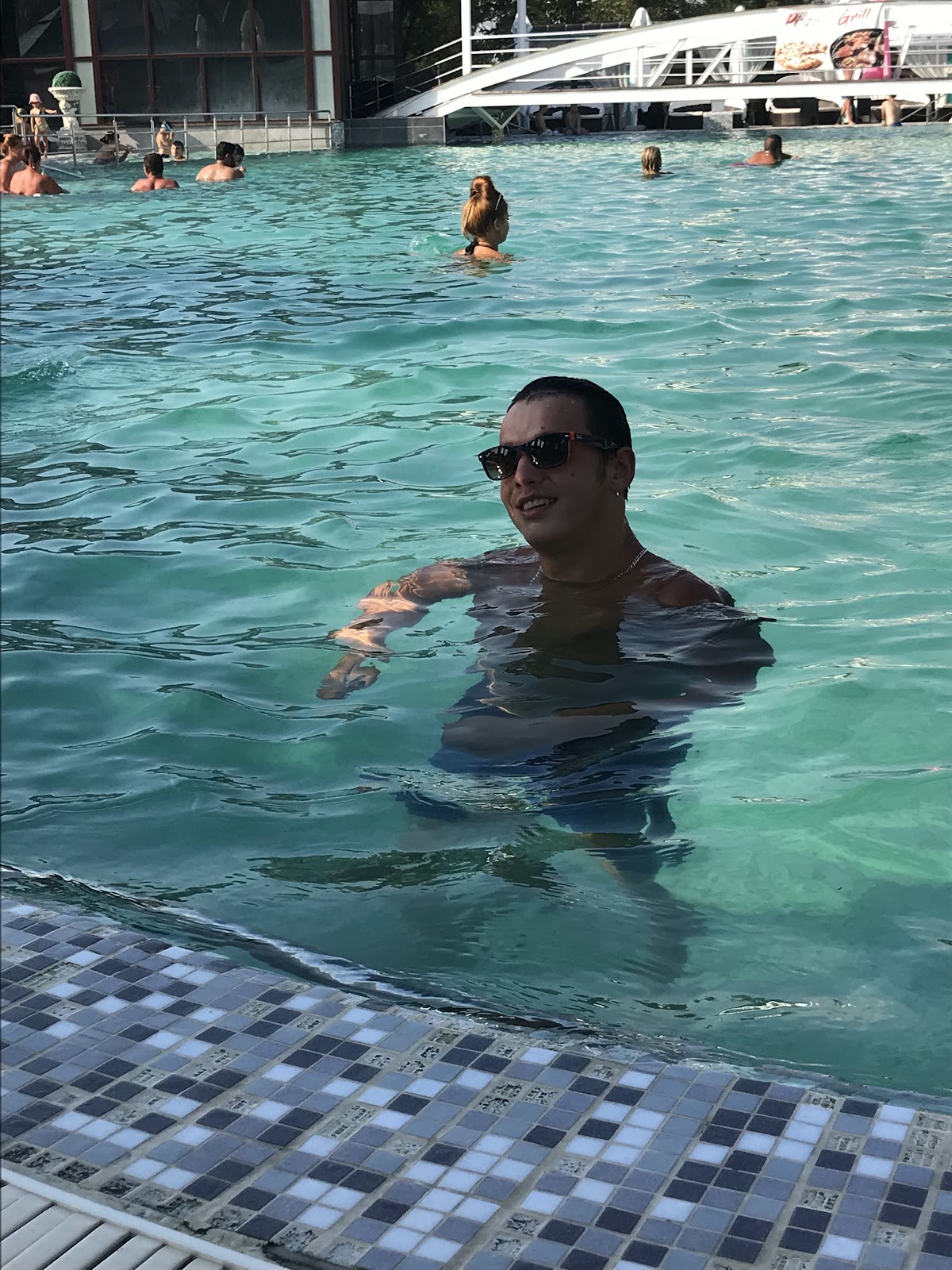 Imperium Pool & Club Caracal - foto 4