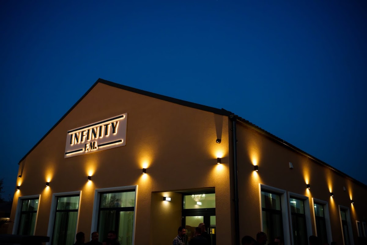 Infinity - foto 2