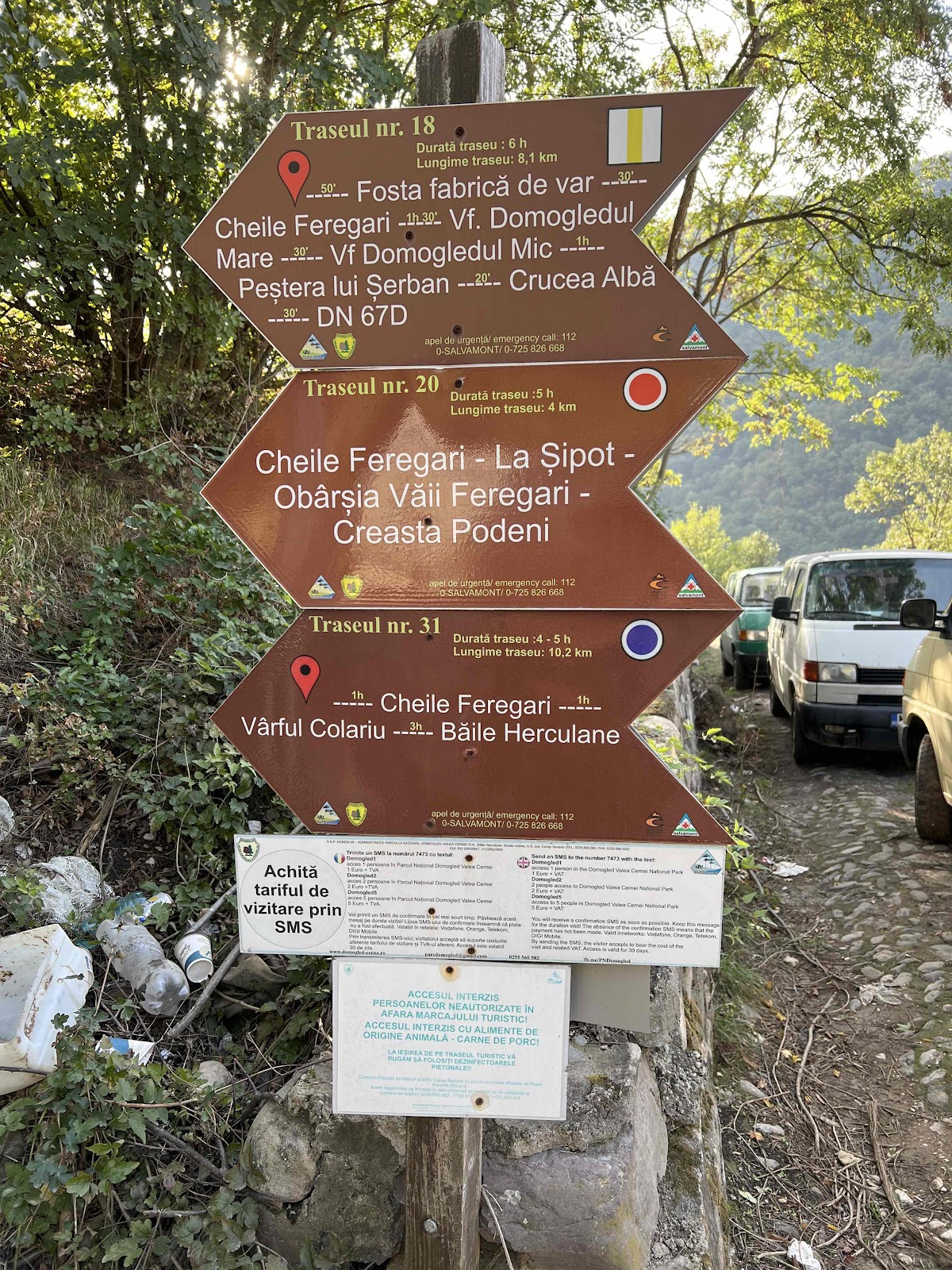 Entrée du Sentier Crucea Albă - foto 3