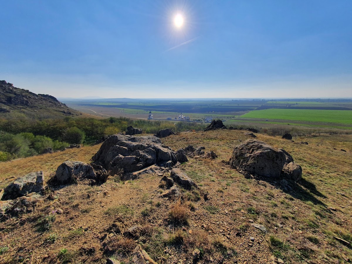 "Fântâna de Leac"泉 - foto 3