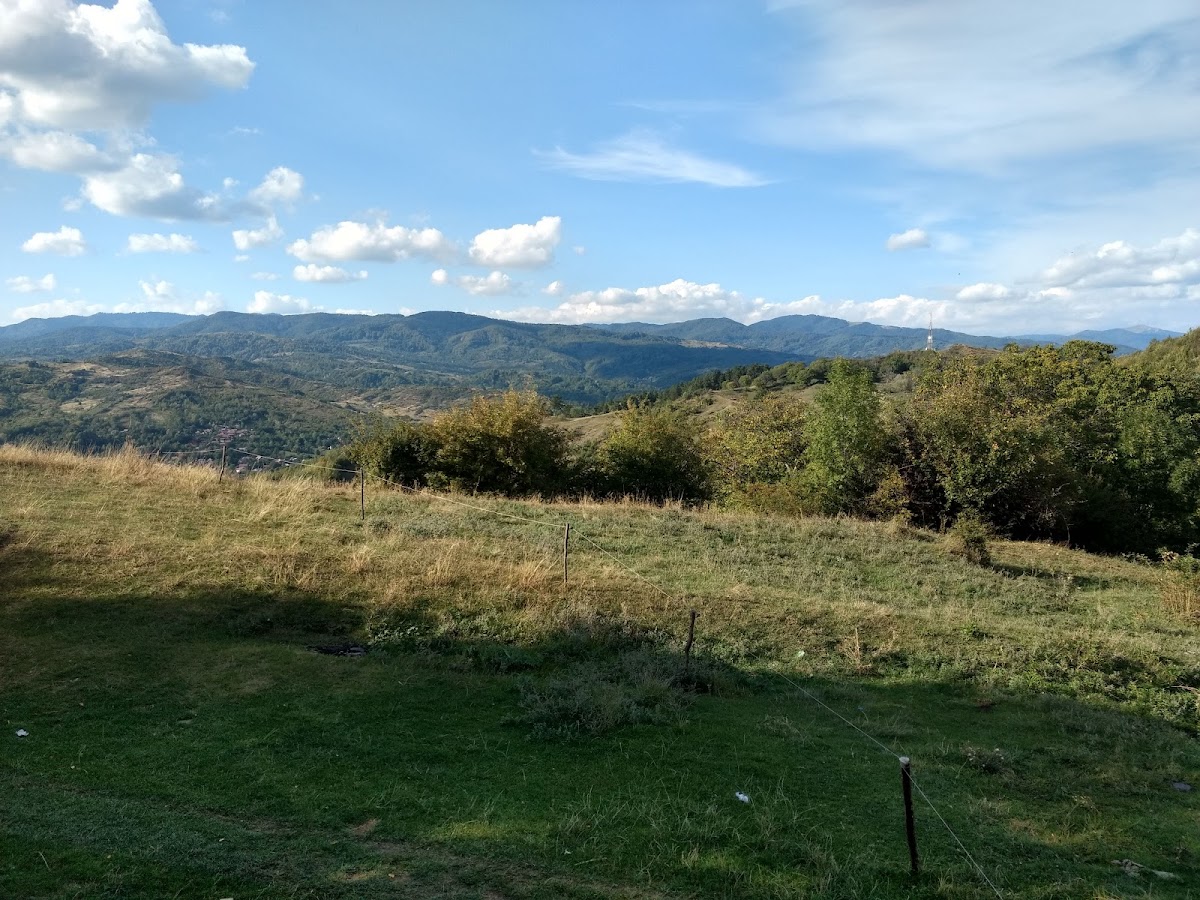 Izvorul Fântâna Rece - foto 3