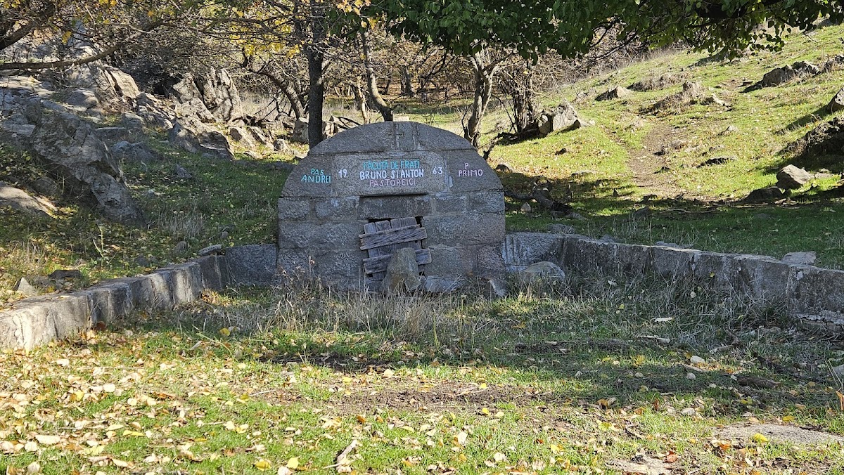 Izvorul Italienilor - foto 4