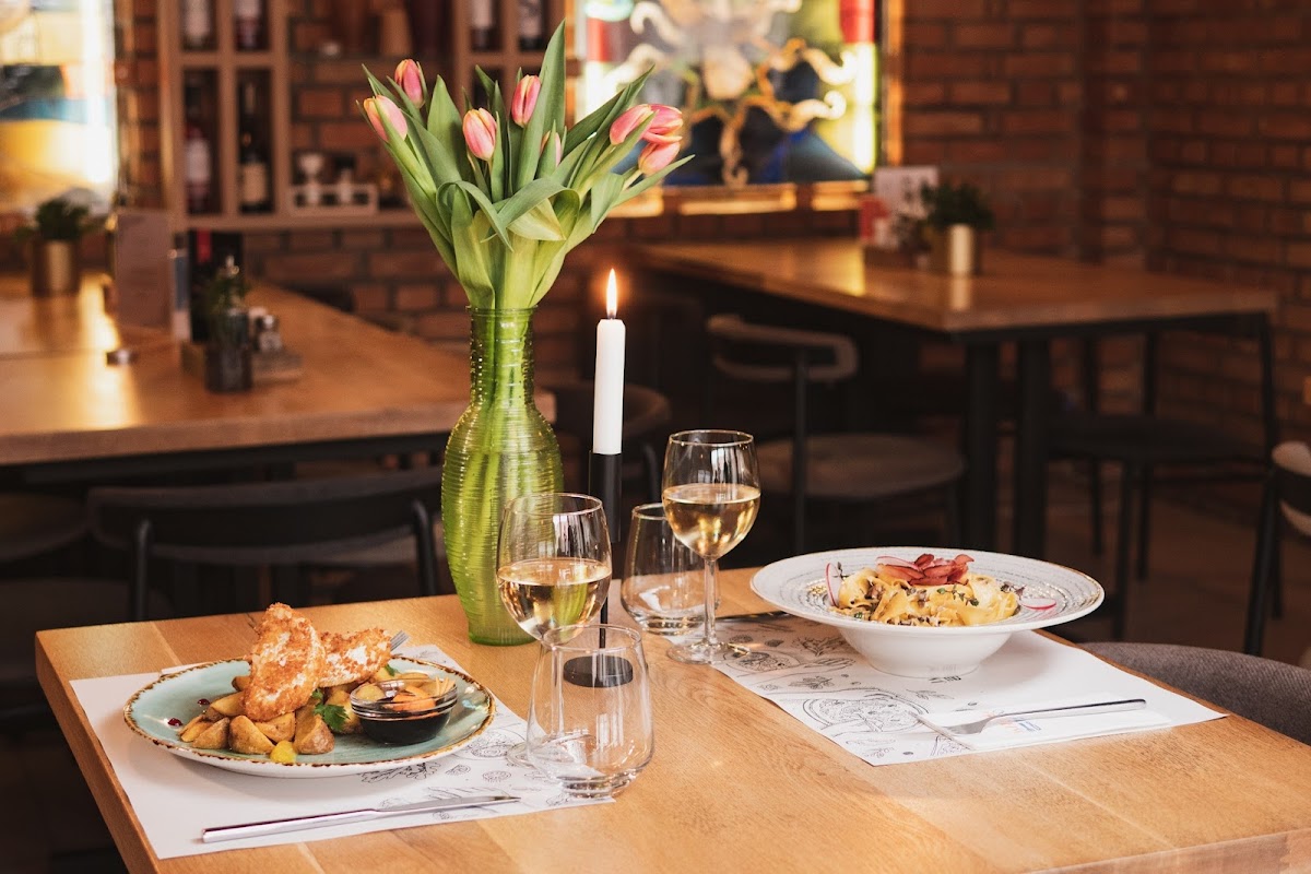 Jazz Bistro & Winery - foto 2