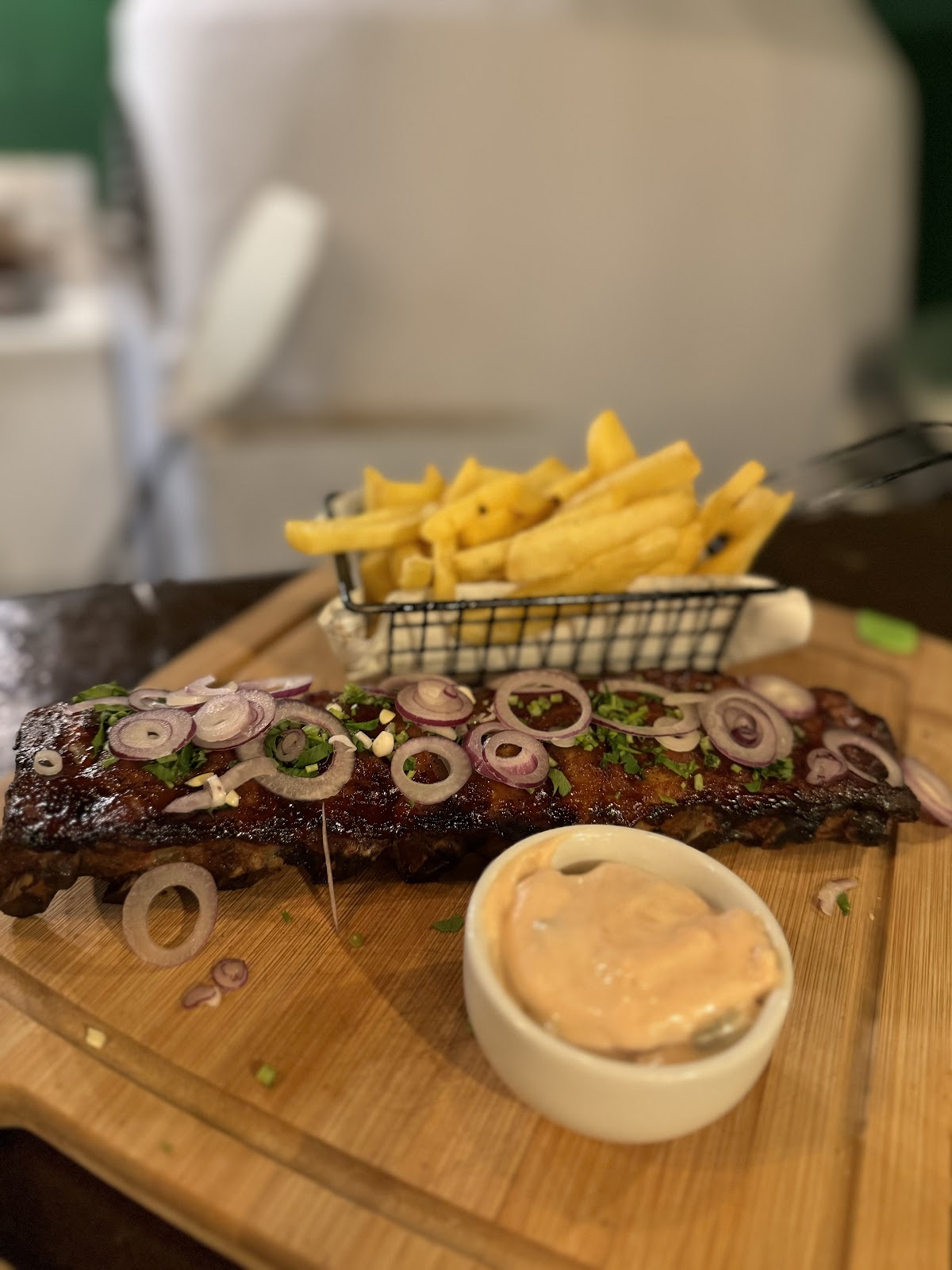 Jenaki's Bistro & Lounge - foto 4