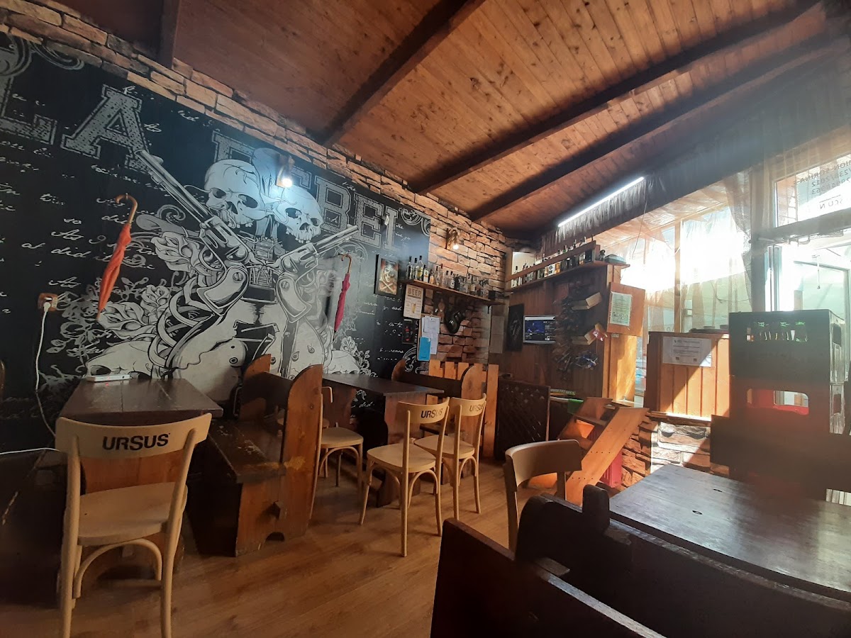 Kalos Pub