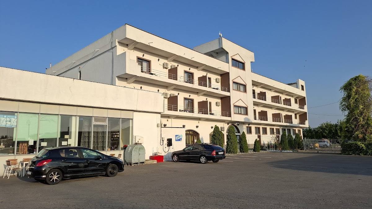 Kilometrul 55 - foto 1