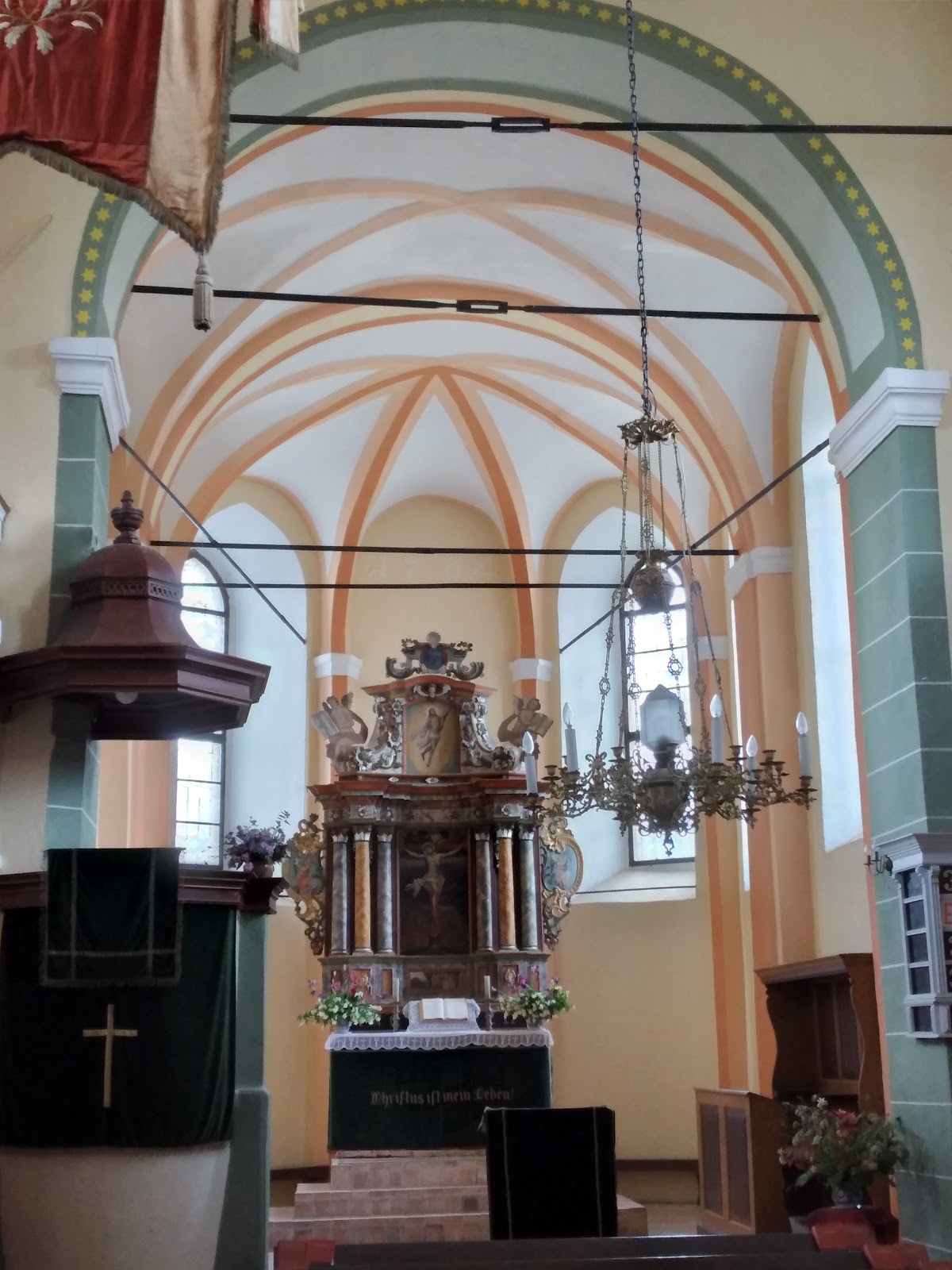 Kirchenburg Michelsberg - foto 2