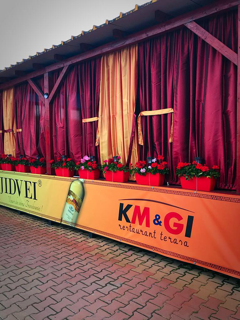 KM&GI