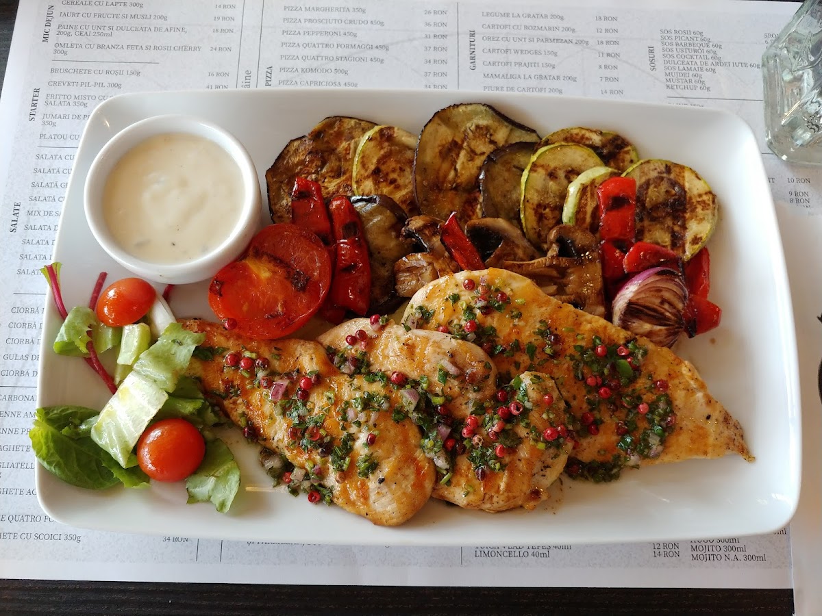 Komodo Pensiune & Restaurant - foto 3