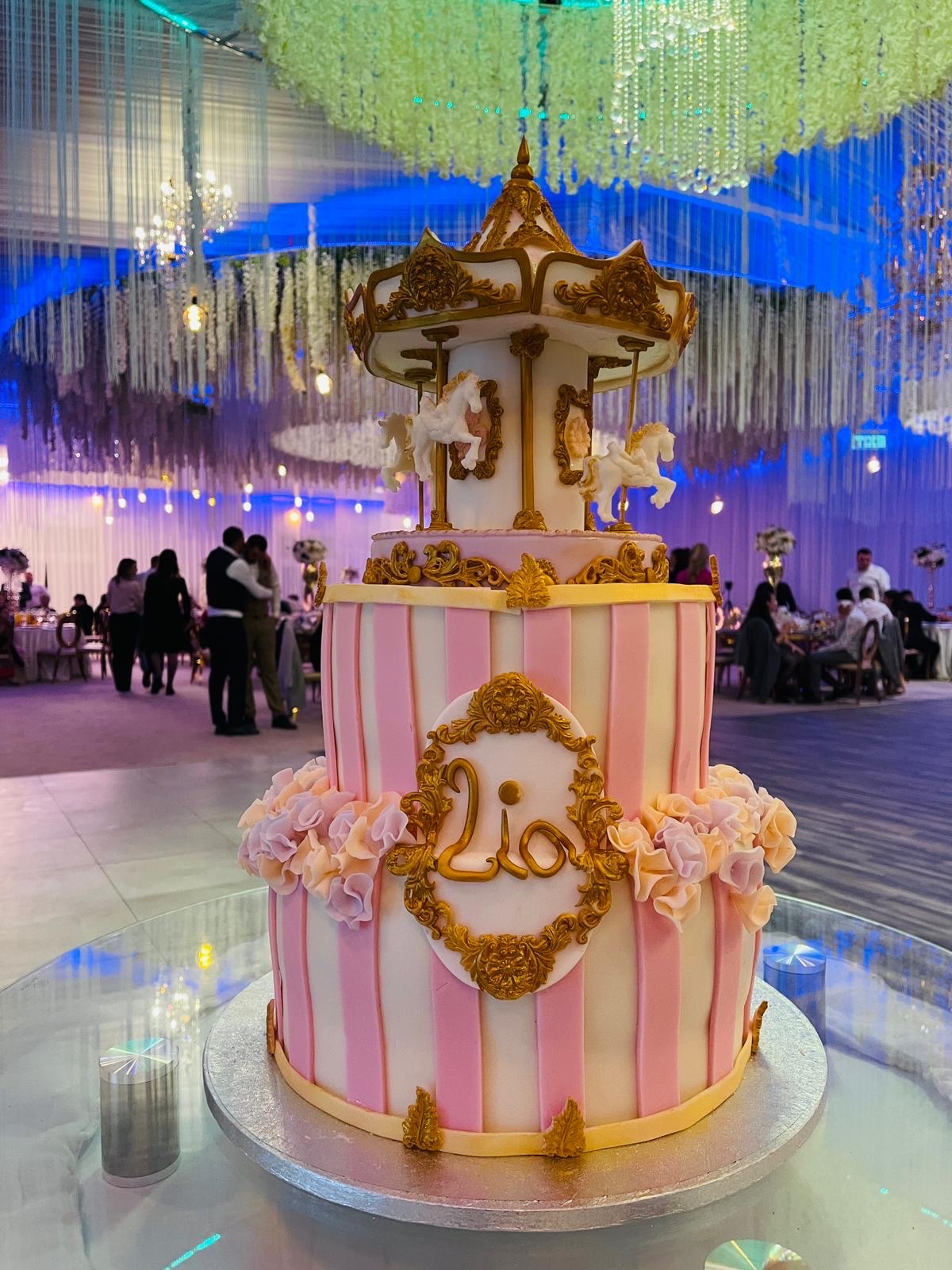 Kristal Ballroom - foto 2