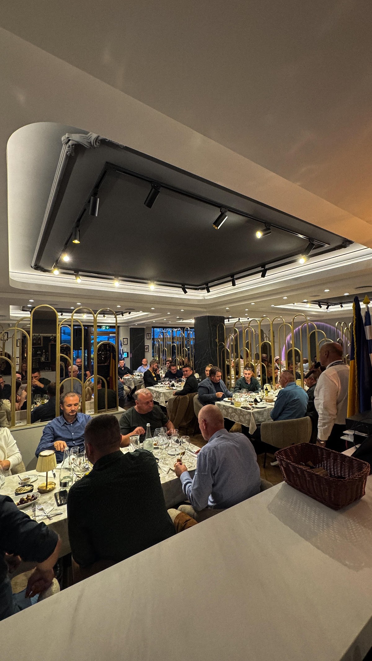 L Opera - Restaurant, Pizza & Sushi - foto 4