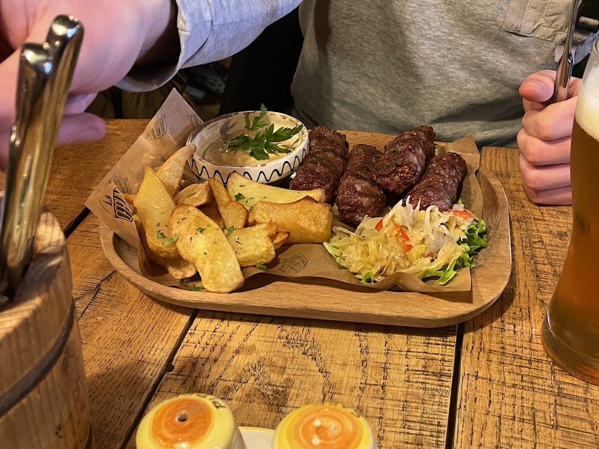 La Ceaun - Piata Sfatului - foto 3