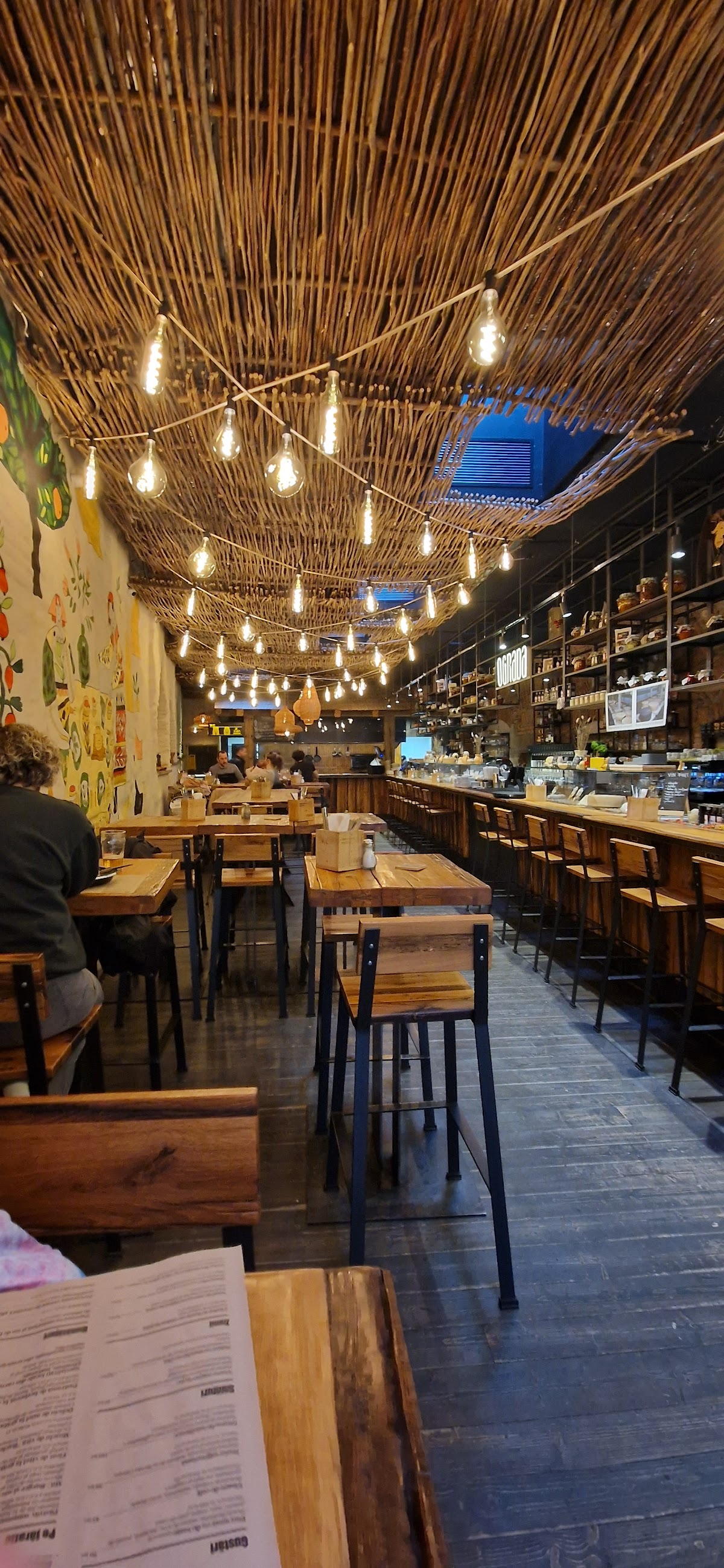 La Ceaun - Piata Sfatului - foto 5