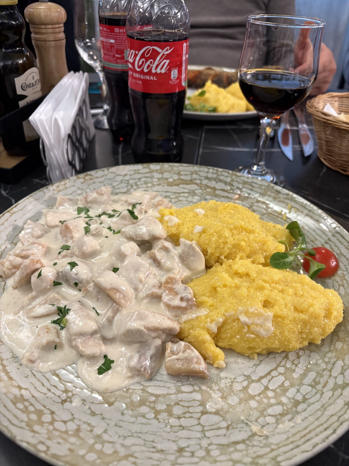 在Codrii Cajvanei - foto 3