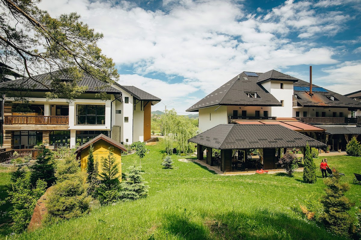 La Conac in Bucovina - foto 1