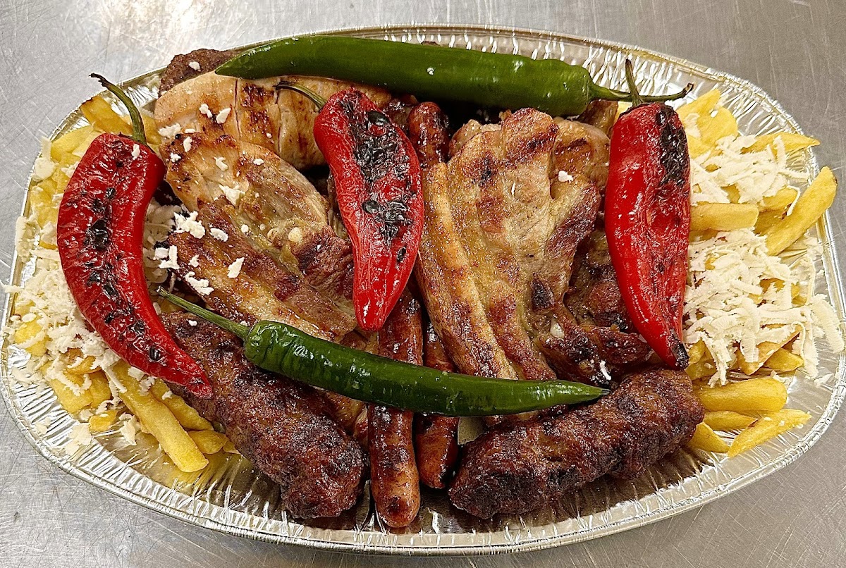 La doi Curcani - foto 5