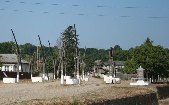 PRESSO LA FÂNTÂNI Păunești - foto 1