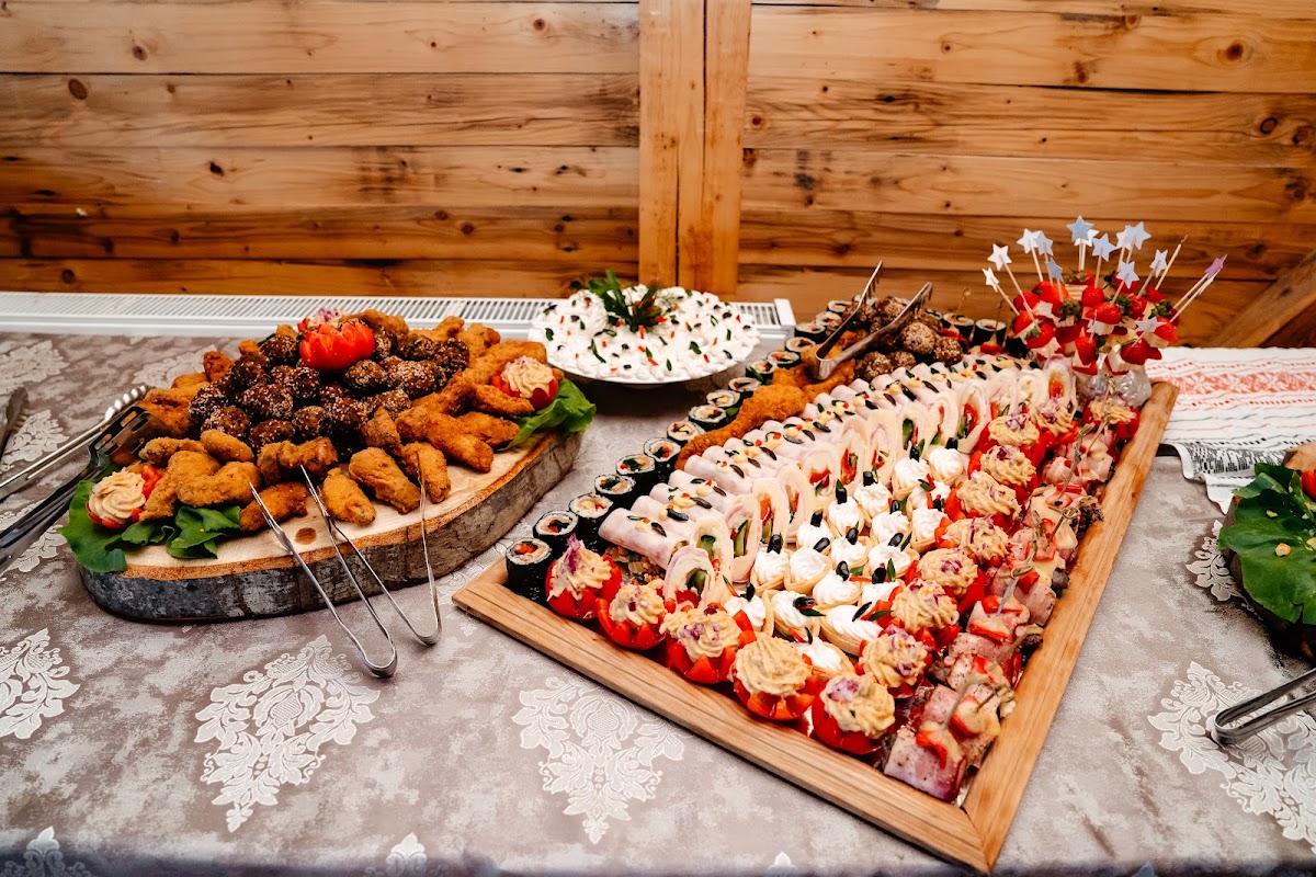 La Hambar Tarlungeni - foto 3