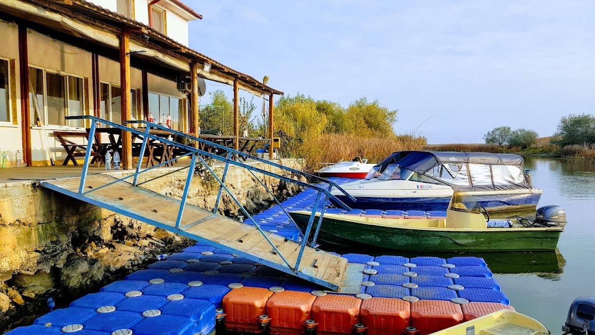 La Miluță - foto 1