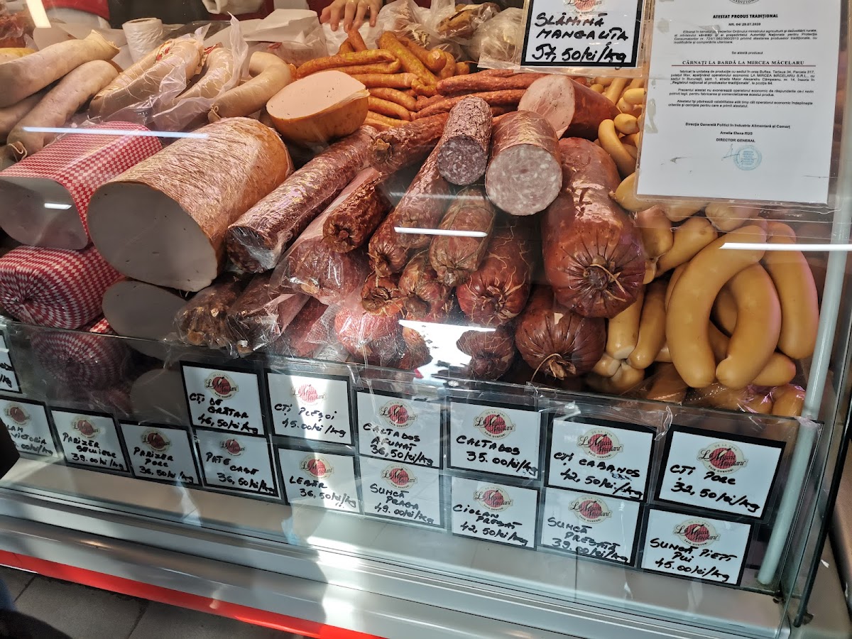 Bei Mircea Macelaru Fabrica - foto 3