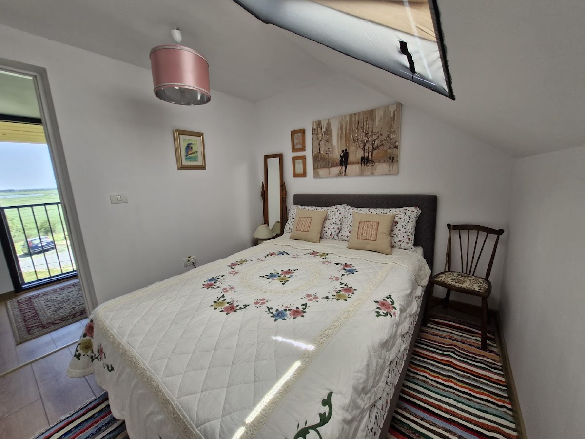 La Moviliță - foto 2