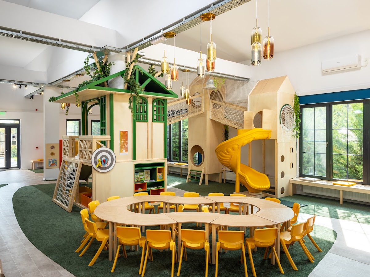 La Povesti - Restaurant & Loc de joaca - foto 3