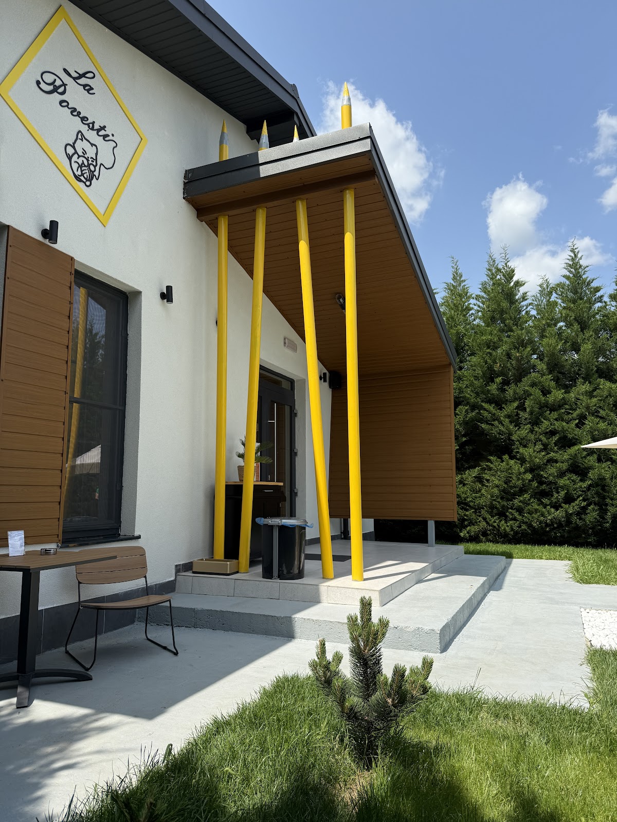 La Povesti - Restaurant & Loc de joaca - foto 4