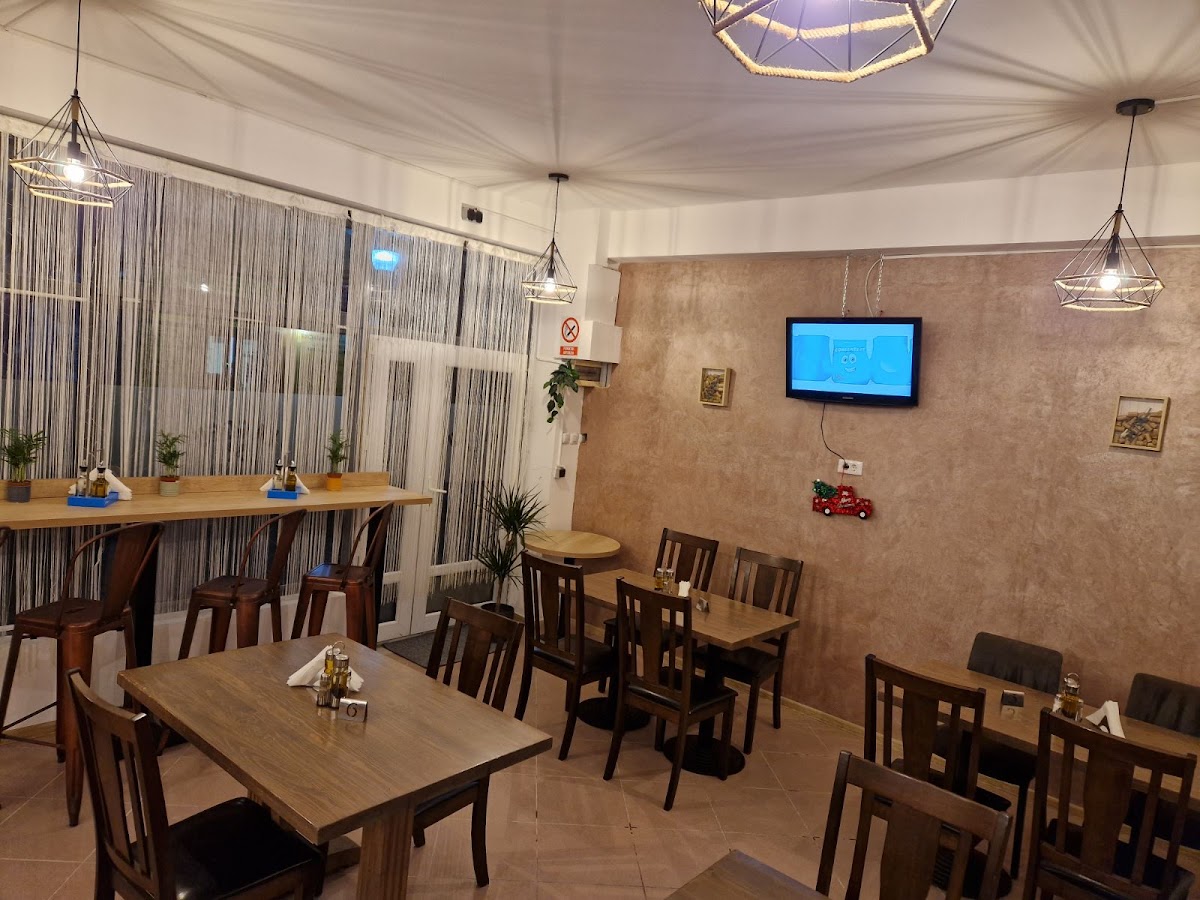 La Santi Titu - foto 1