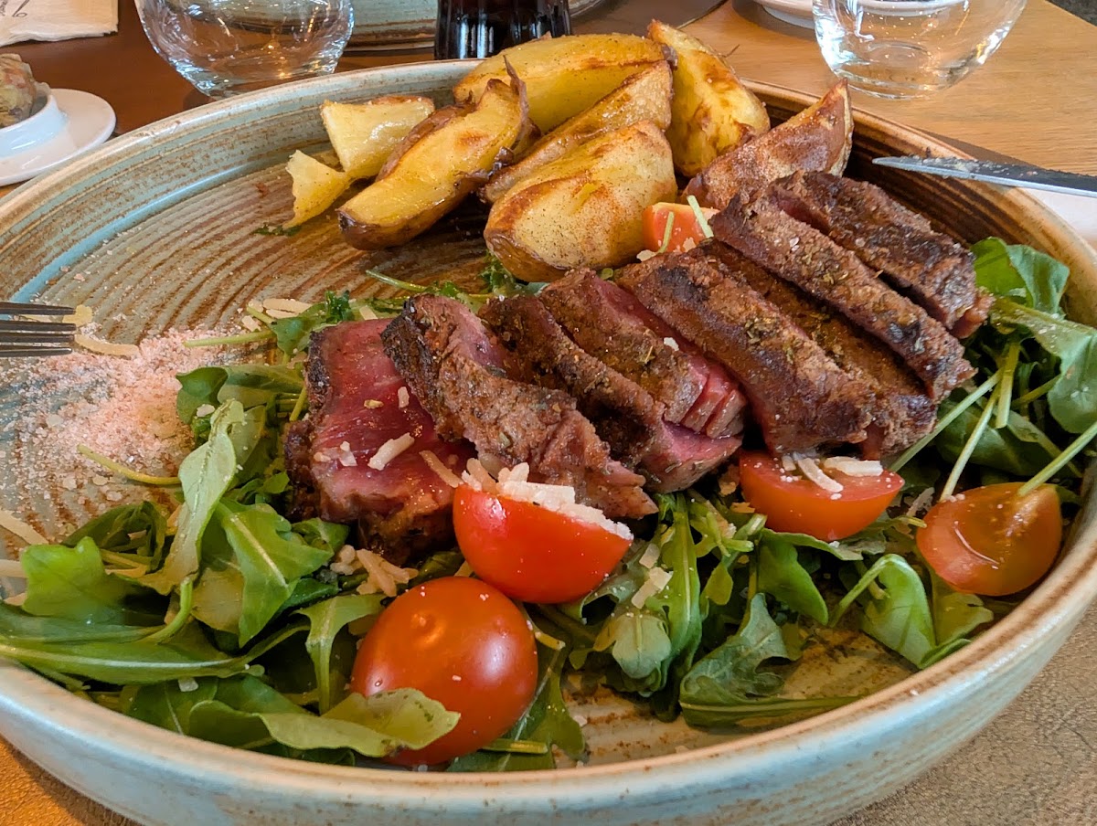 La Trattoria Valcea - foto 2