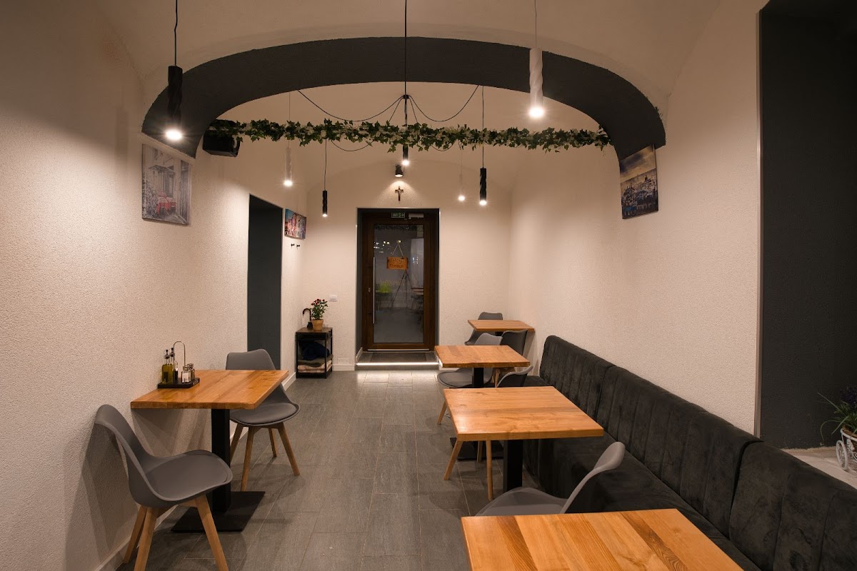 La Turistul - foto 1