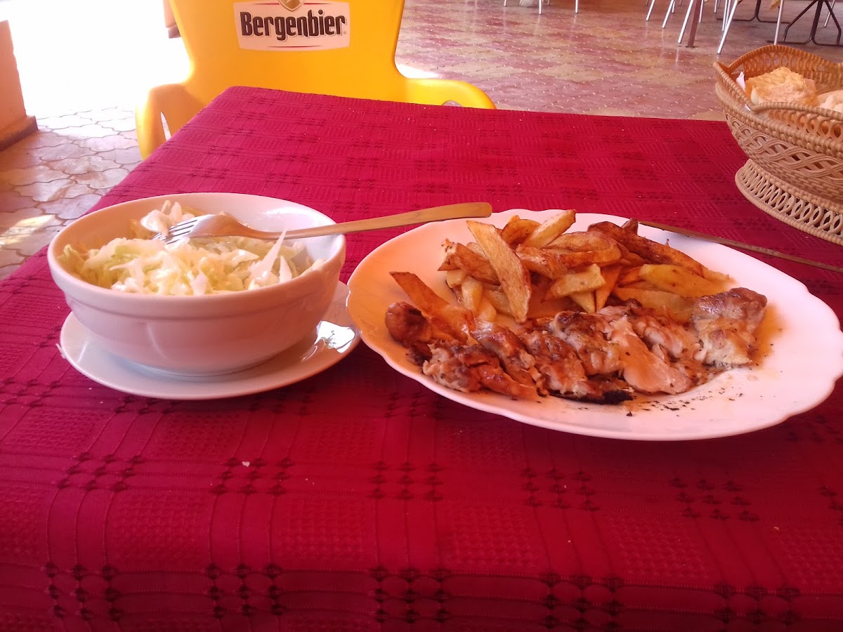 La Vânători - foto 2