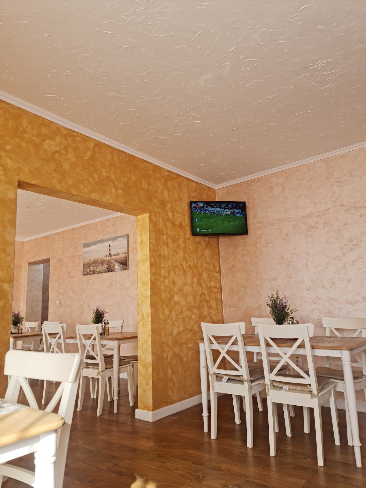 La Villa - Meniul zilei - Cafenea, Beiuş
