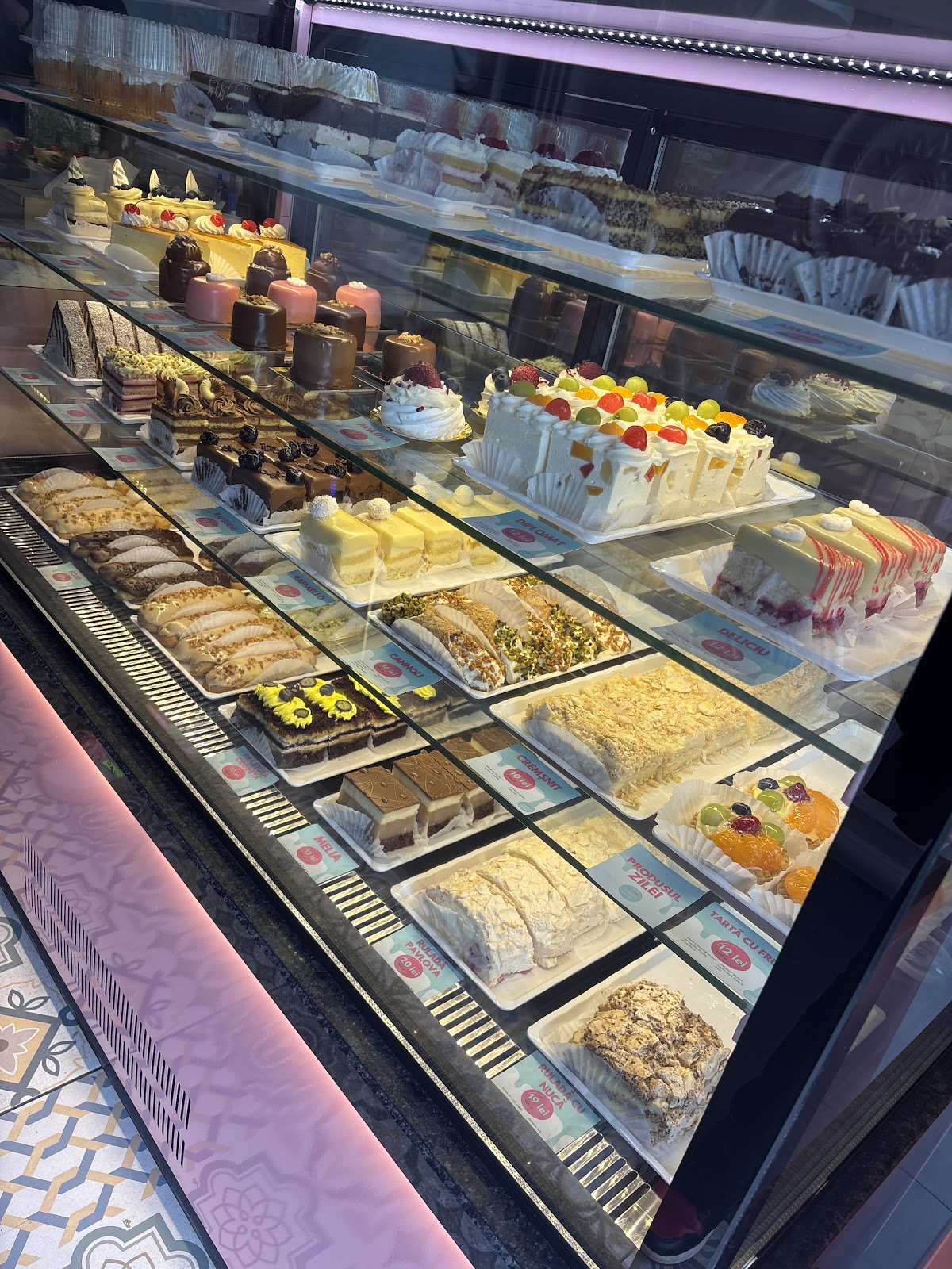 Laboratorul de Bucurii Găești - foto 3