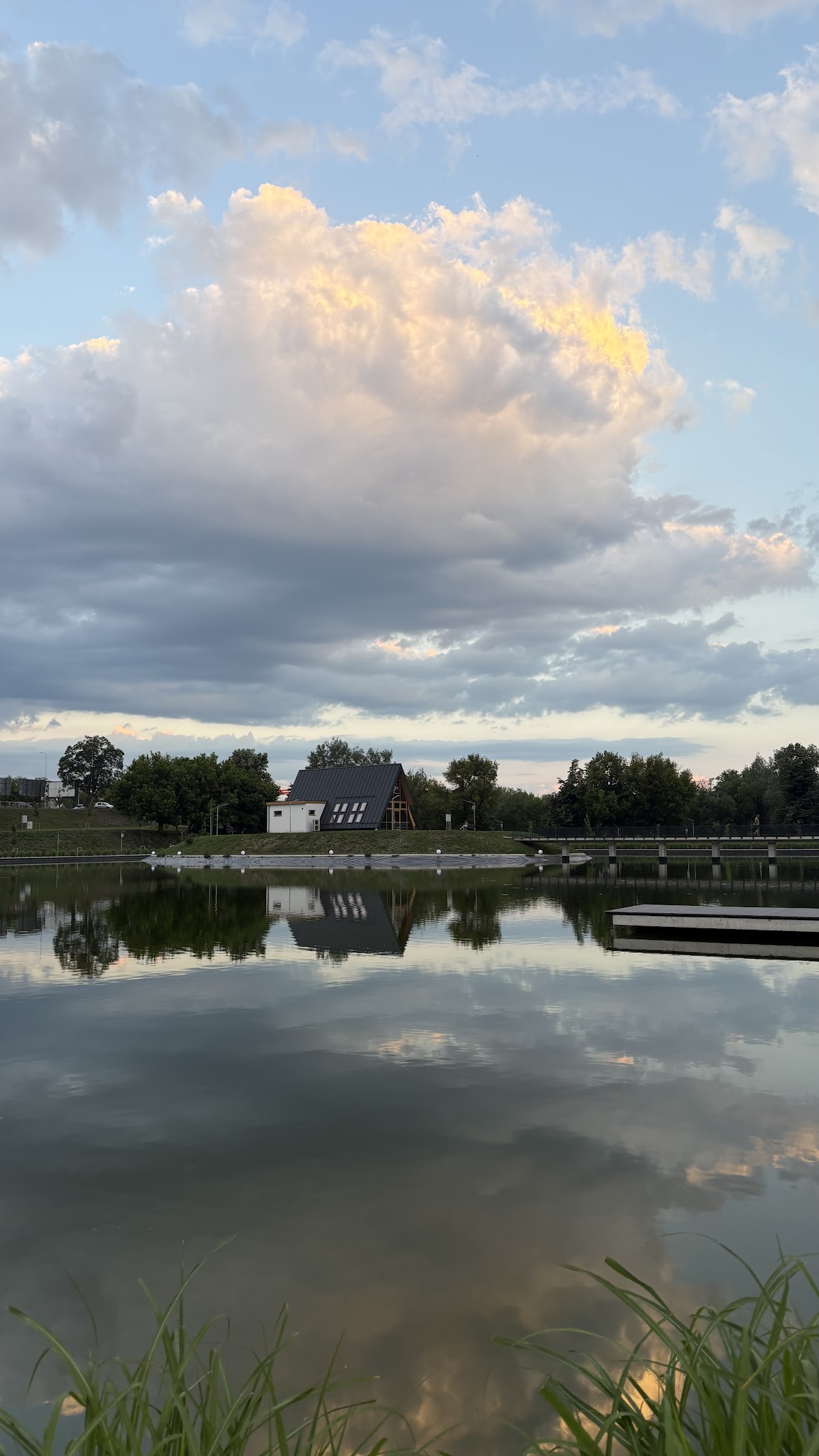 Lacul din cartierul Gării - foto 4