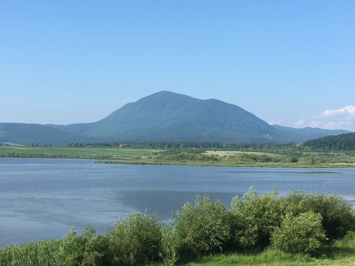 Lacul Dumbrăvița - foto 1