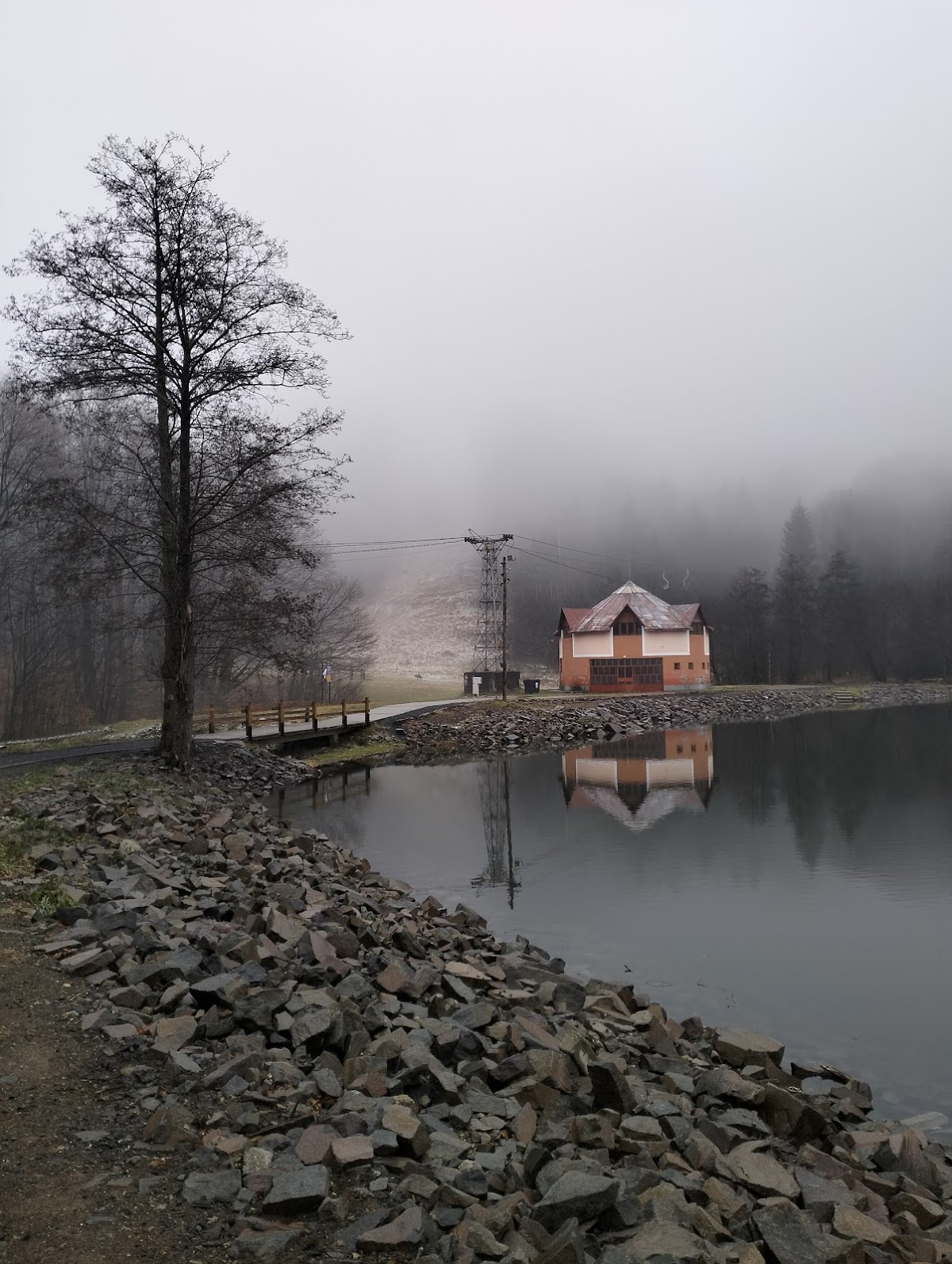 Lacul Mogoșa - foto 5