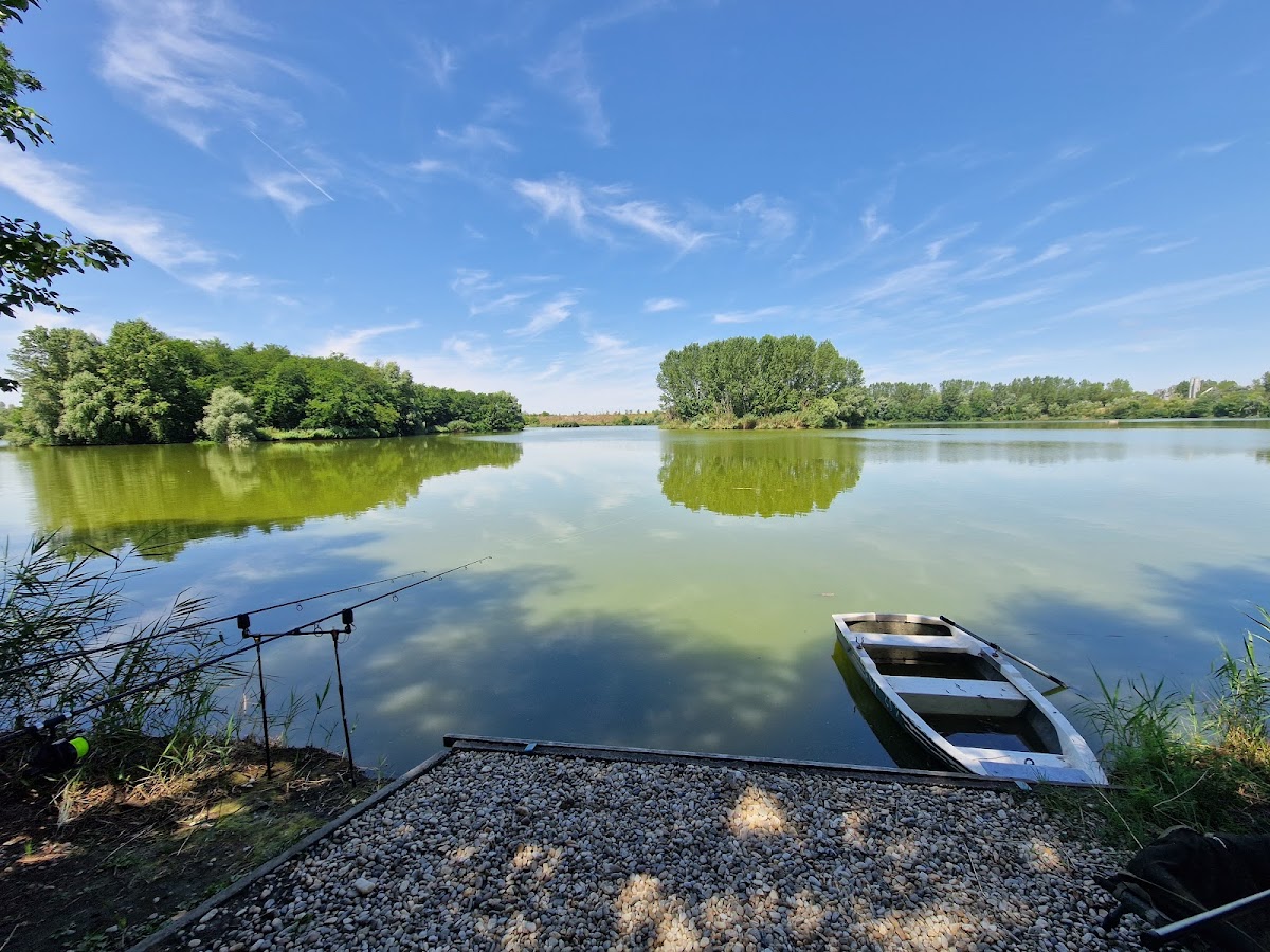 Lacul Varlaam - foto 2