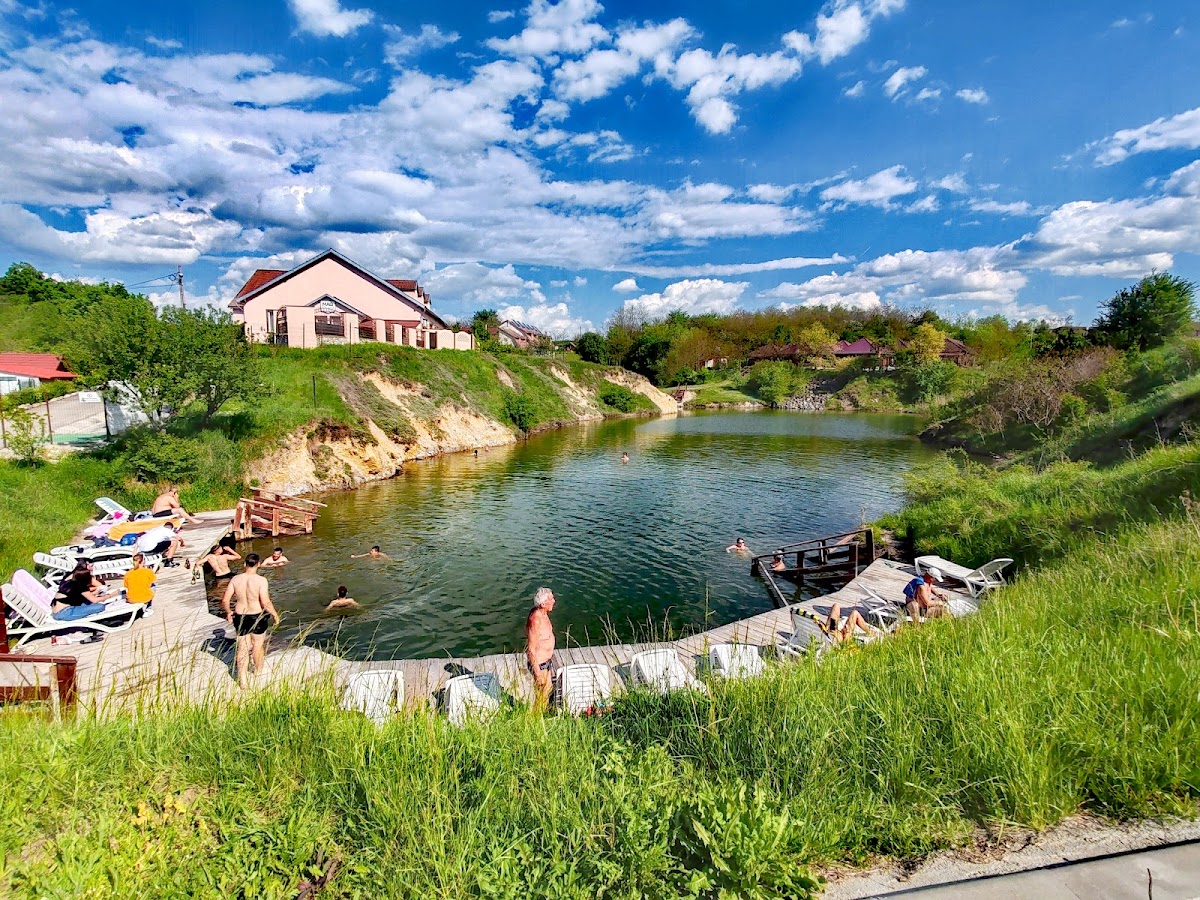 Lacurile din Ocna Sibiului - foto 1