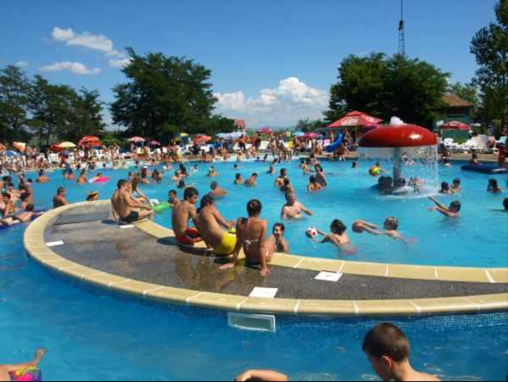 Laguna Albastră - foto 2