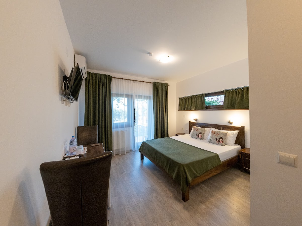 Laguna Nuferilor - foto 2