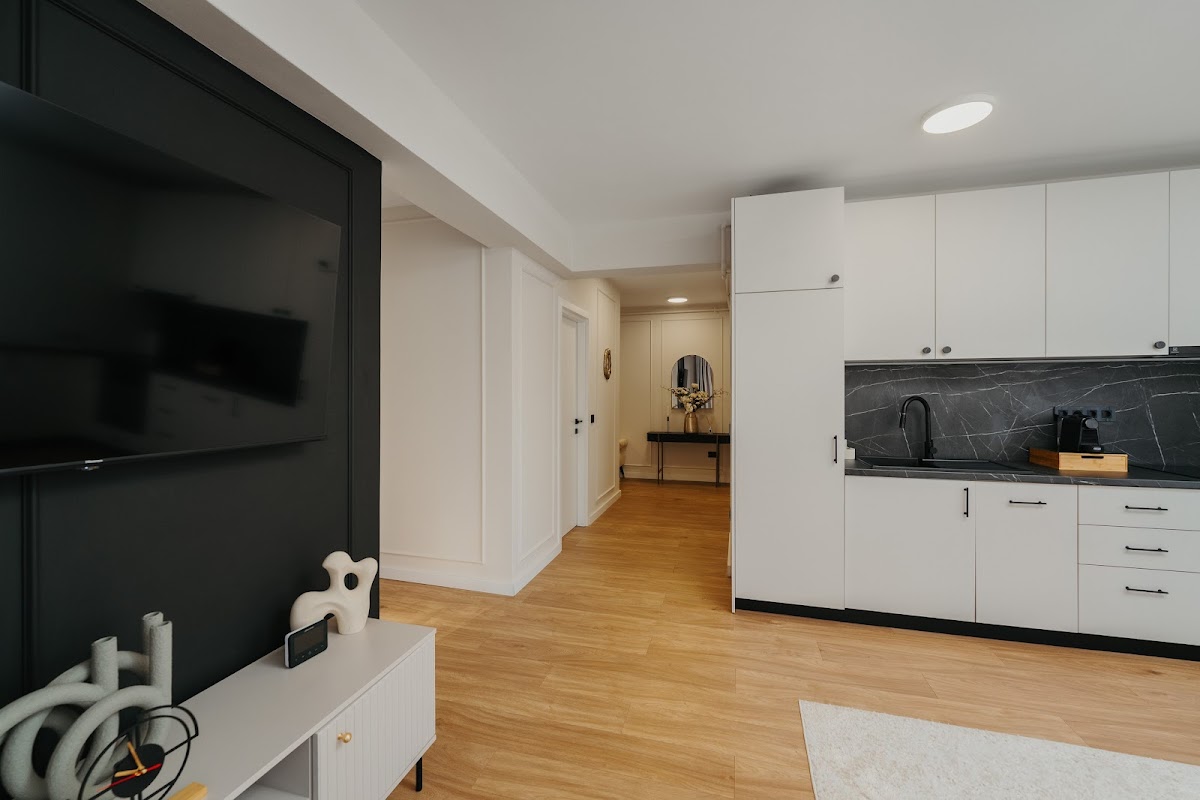 Lavender Nest Apartments ~ Hiperbara ~ Livezeni