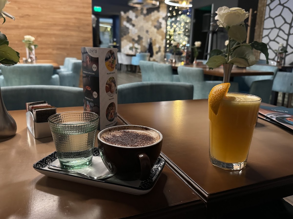 Lento Café & Bistro - foto 4