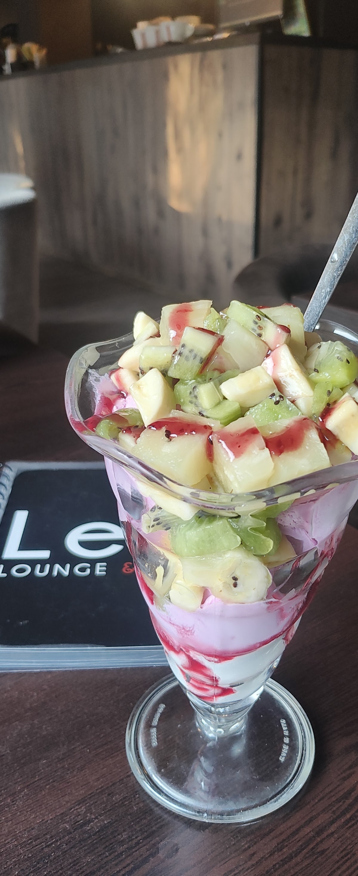 Leo Lounge & Bar, Deva