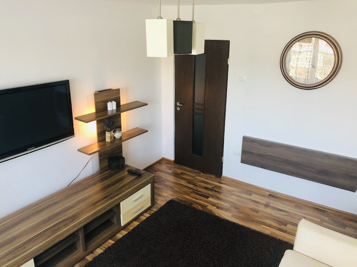 Little Cute Homey Apartment